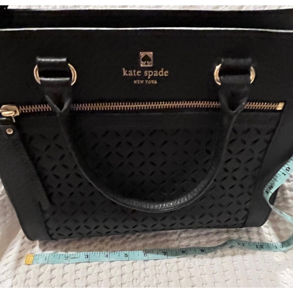 Kate Spade purse black with beautiful diamond design and in excellent condition - Picture 8 of 13